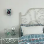 Hygge Flat With Heated Floors & Sunny Balcony! Apartamento *