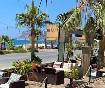 Hygge Flat With Heated Floors & Sunny Balcony! Apartman