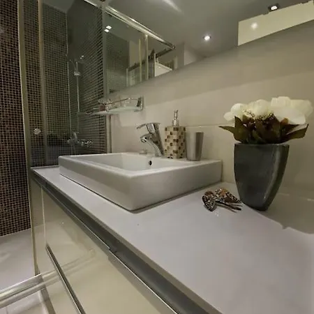 Hygge Flat With Heated Floors & Sunny Balcony! ألانيا
